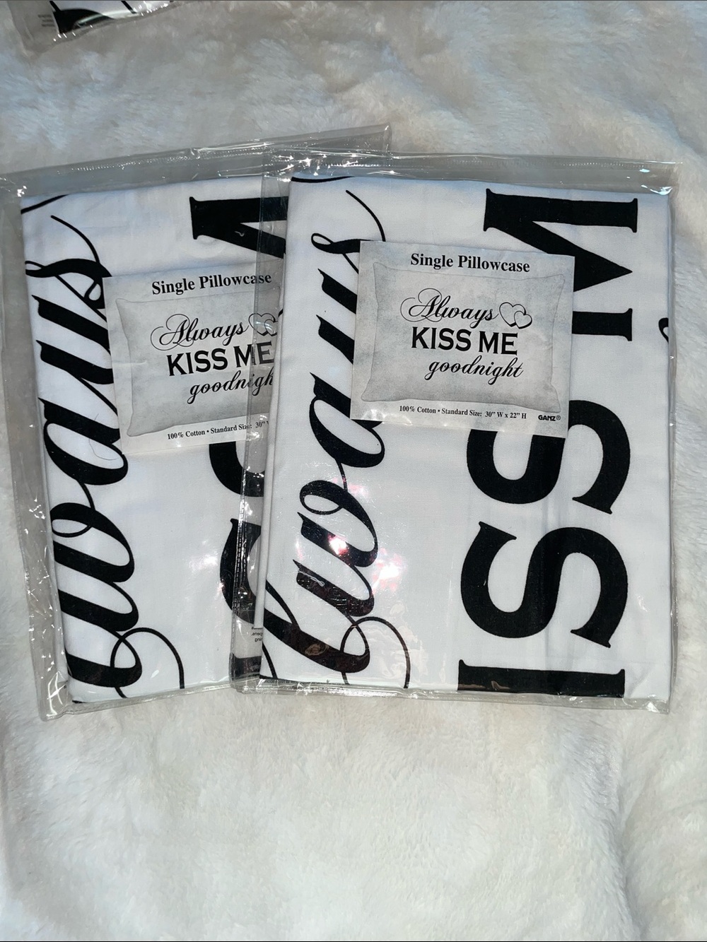 GANZ Black & White 'Always Kiss Me Goodnight' Pillowcase-2 standard size-New